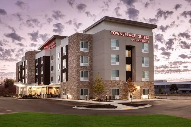 TownePlace Suites by Marriott Madison West/Middleton - Dış Mekan