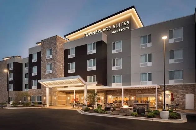TownePlace Suites by Marriott Minooka - Dış Mekan