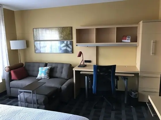 TownePlace Suites by Marriott New Hartford - Oda