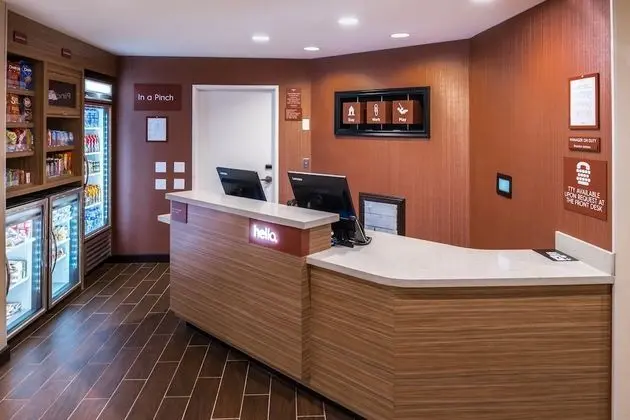 TownePlace Suites by Marriott Ontario Chino Hills - Lobi