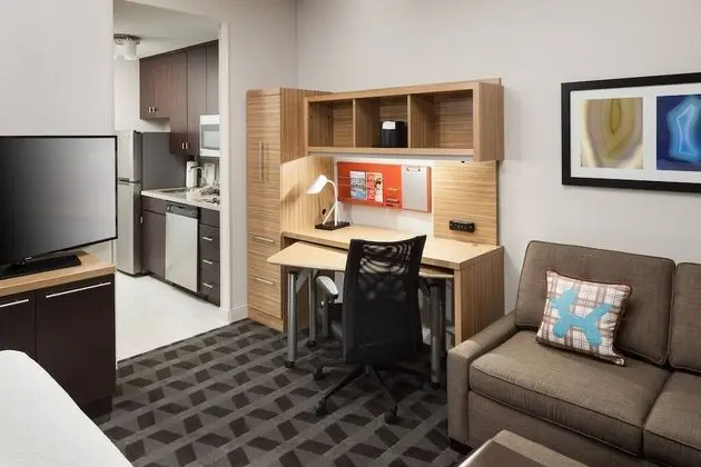 TownePlace Suites by Marriott Orlando at SeaWorld - Oda