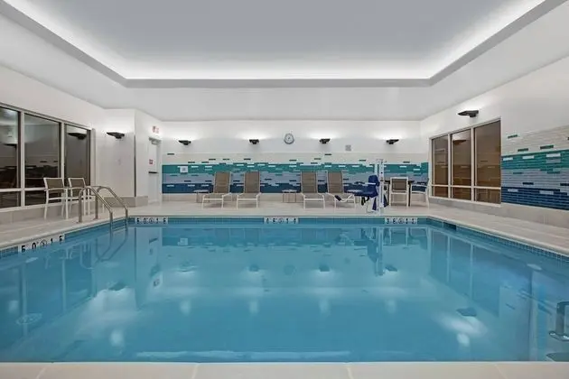 TownePlace Suites by Marriott Potomac Mills Woodbridge - Havuz