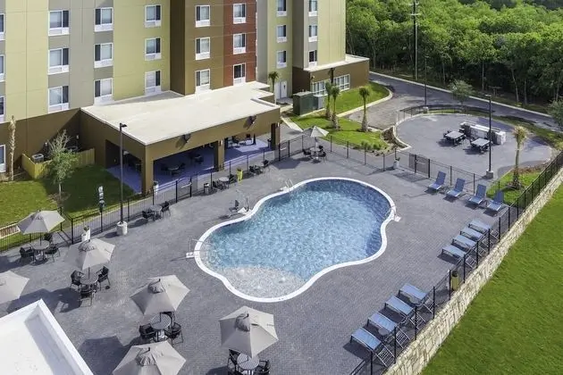TownePlace Suites by Marriott San Antonio Universal City/Live Oak - Havuz