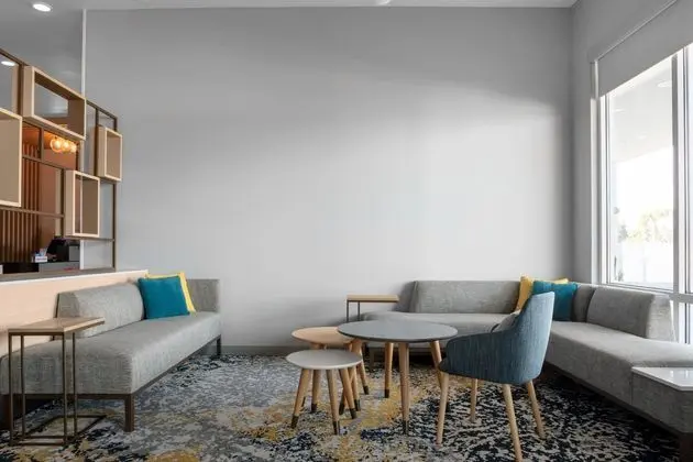 Towneplace Suites By Marriott Tampa Clearwater - Lobi