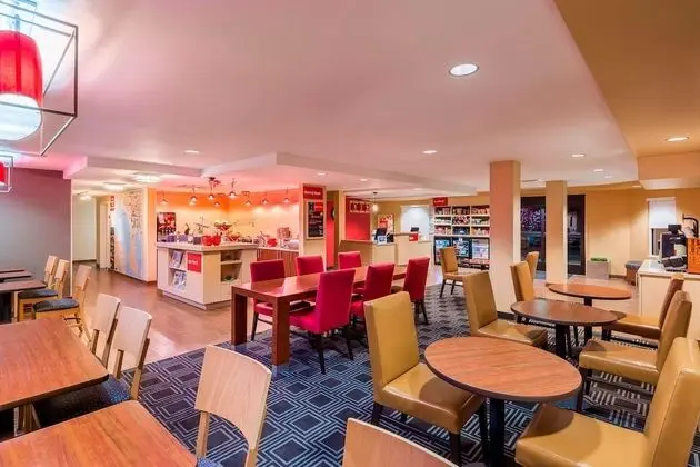 TownePlace Suites by Marriott Tampa Westshore/Airport - Dış Mekan
