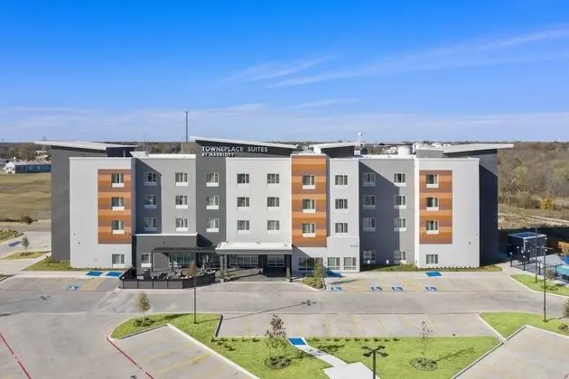 TownePlace Suites by Marriott Waco Northeast - Dış Mekan