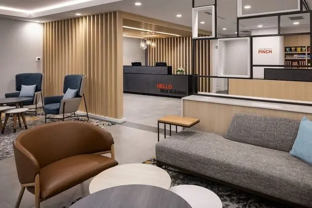 TownePlace Suites by Marriott West Kelowna - Lobi