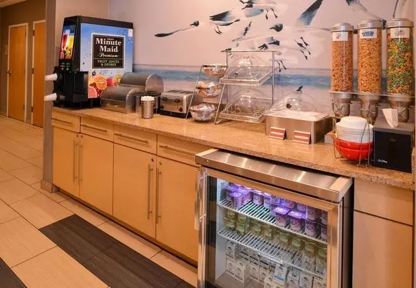 TownePlace Suites by Marriott Wilmington/Wrightsville Beach - Yerinde Yemek