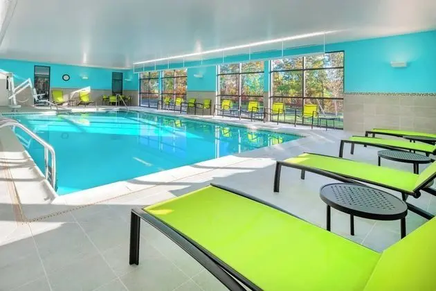 TownePlace Suites by Marriott Wrentham Plainville - Havuz