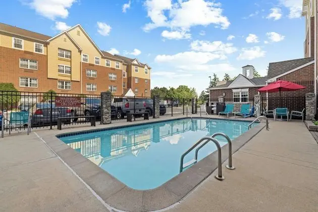 TownePlace Suites Minneapolis Eden Prairie - Havuz