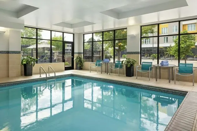 TownePlace Suites Minneapolis Mall of America - Havuz