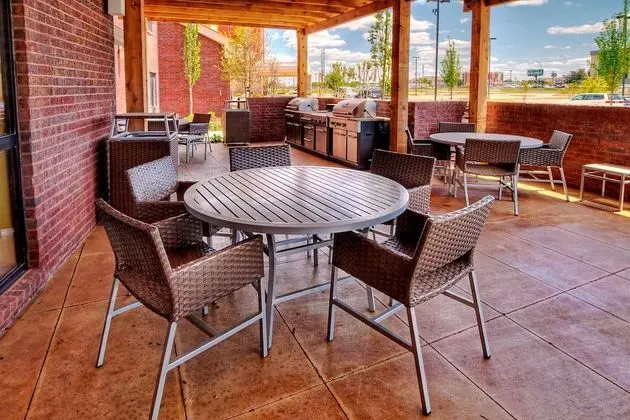 Towneplace Suites Oklahoma City Airport - Dış Mekan