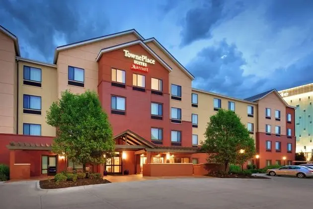 TownePlace Suites Omaha West - Dış Mekan