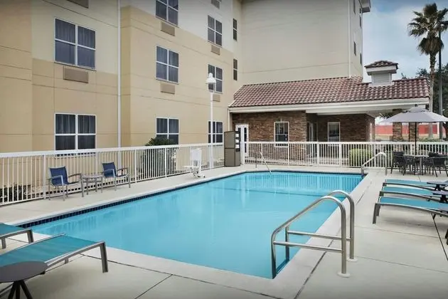 TownePlace Suites Pensacola - Havuz