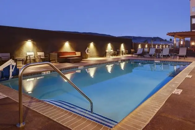 TownePlace Suites San Luis Obispo - Havuz