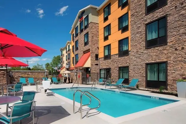 TownePlace Suites Swedesboro Logan Township - Havuz