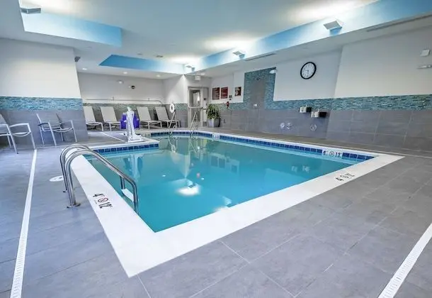 TownePlace Suites Toledo Oregon - Havuz
