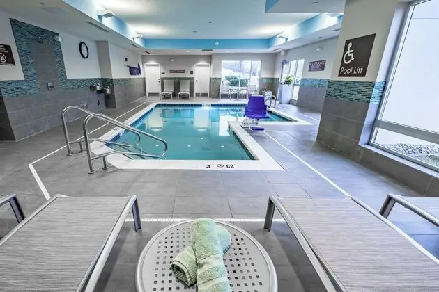 TownePlace Suites Toledo Oregon - Havuz