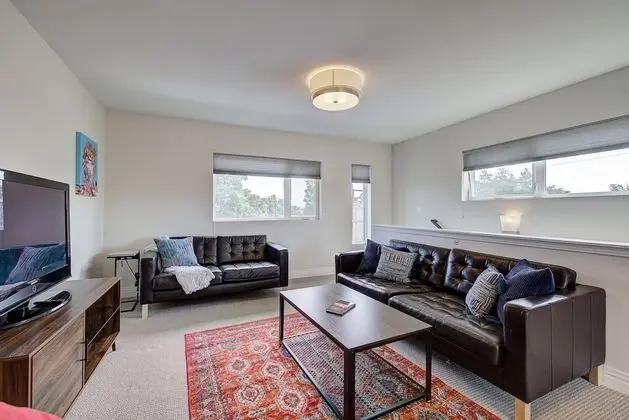 Townhome near RiNo with Rooftop Patio - Oda Düzeni