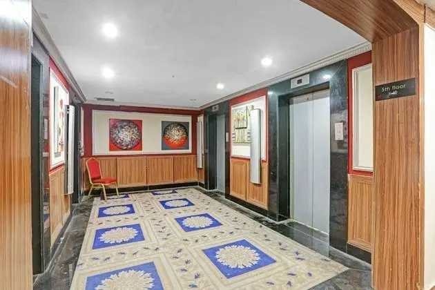 Townhouse 808 Royal Palms Shared Serviced Apartment - Lobi