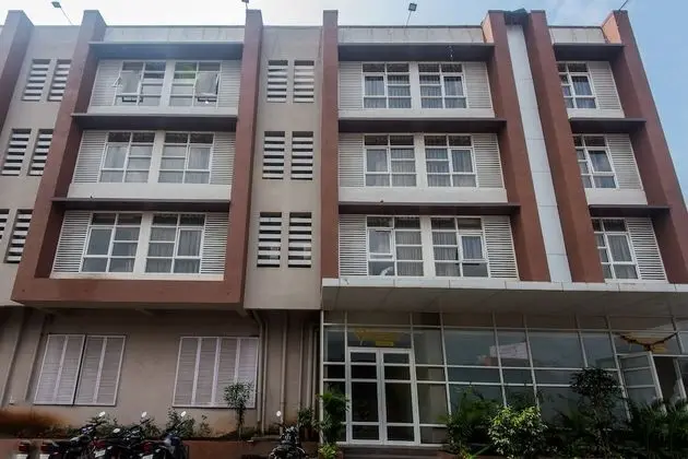 Townhouse OAK Hotel Mahadev Residency - Dış Mekan