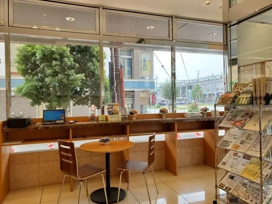 Toyoko Inn Aioi Station Shinkansen - Lobi