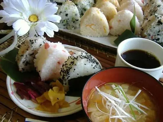 Toyoko Inn Gumma Isesaki Ekimae - Yerinde Yemek