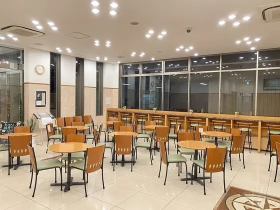 Toyoko Inn Hirosaki Ekimae - Lobi