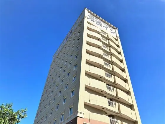 Toyoko Inn Okinawa Naha Omoromachi Ekimae - Dış Mekan
