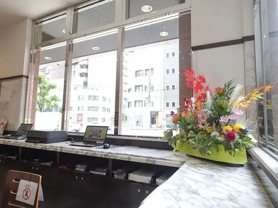 Toyoko Inn Osaka Tsuruhashi Ekimae - Lobi