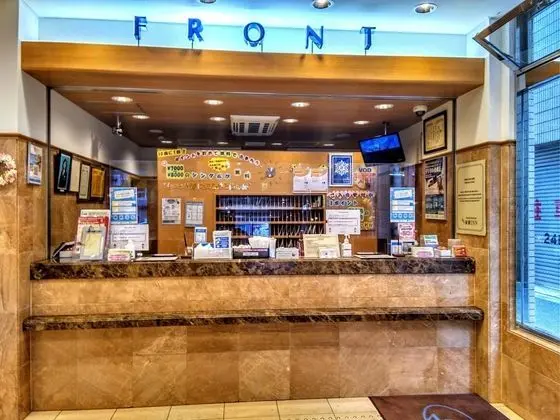 Toyoko Inn Shin-osaka Chuo-guchi Shinkan - Lobi