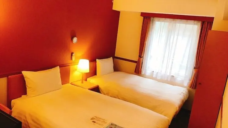 Toyoko Inn Shin Yokohama Station Honkan - Oda