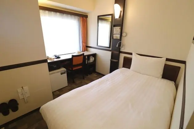 Toyoko Inn Shinagawa Konan Tennozu Isle - Oda