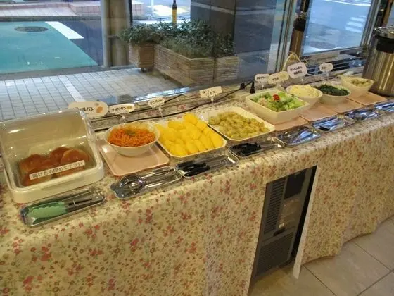 Toyoko Inn Tokyo Korakuen Bunkyokuyakusho Mae - Kahvaltı