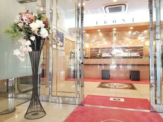 Toyoko Inn Tokyo Nihombashi Bakurocho - Lobi