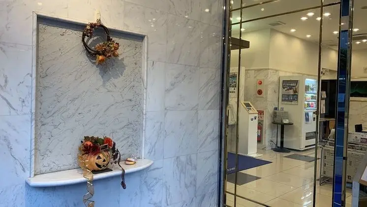 Toyoko Inn Tokyo Nihombashi Hamacho Meijiza Mae - Lobi