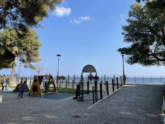 Tra Sole e Mare Spotorno