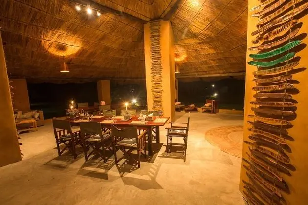 Track and Trail River Camp - Yerinde Yemek