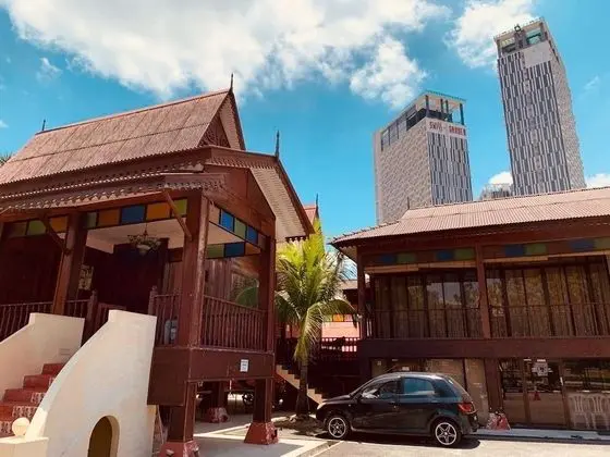 Traders Villa