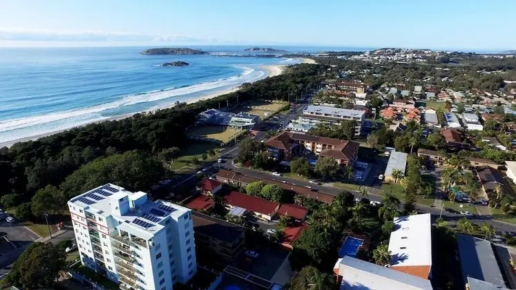 Tradewinds Apartments - Plaj