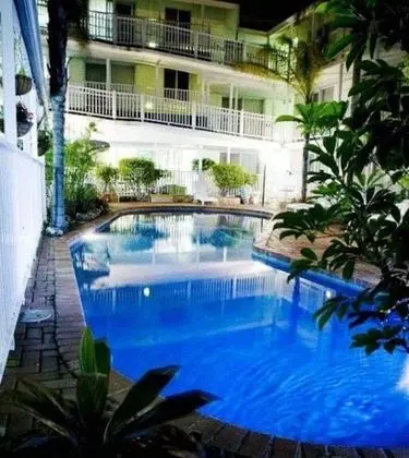 Tradewinds Hotel