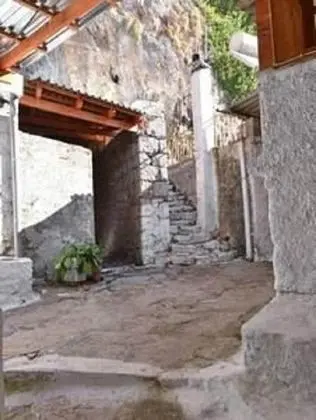 Traditional 2 bedrooms House in Arachova Center - Dış Mekan