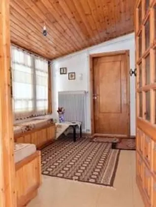 Traditional 2 bedrooms House in Arachova Center - İç Mekan