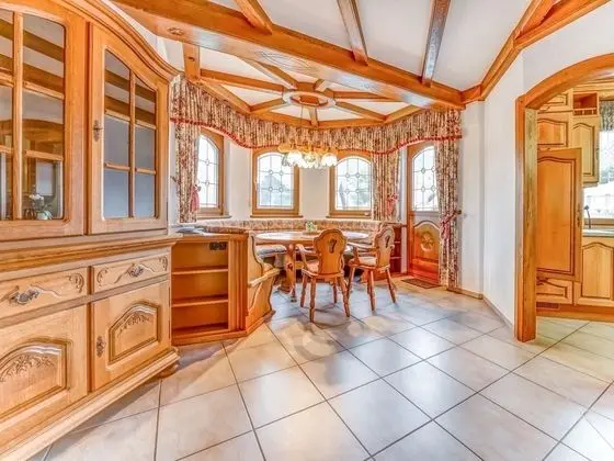 Traditional Apartment in Adenau With Terrace - Yerinde Yemek