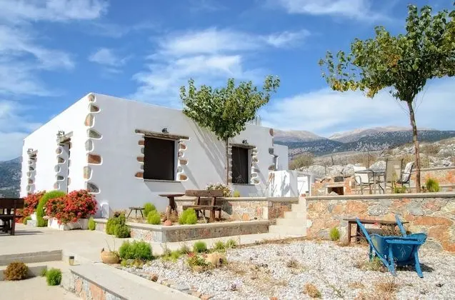 Traditional Apartments Madares - Öne Çıkan Resim