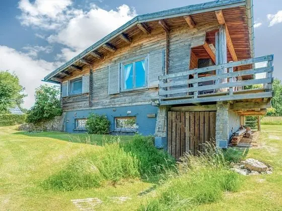 Traditional Chalet with Garden near Malmedy & Hautes-Fagnes - Dış Mekan