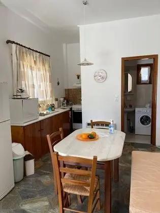 Traditional Cottage in Andros Cyclades Greece - Yerinde Yemek