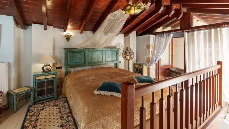 Traditional Cretan Houses - Öne Çıkan Resim