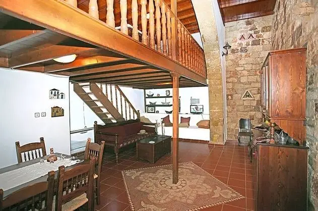 Traditional Cretan Stone House 2 - Öne Çıkan Resim