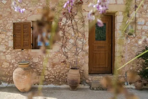 Traditional Elegant Cretan Mansion - Dış Mekan